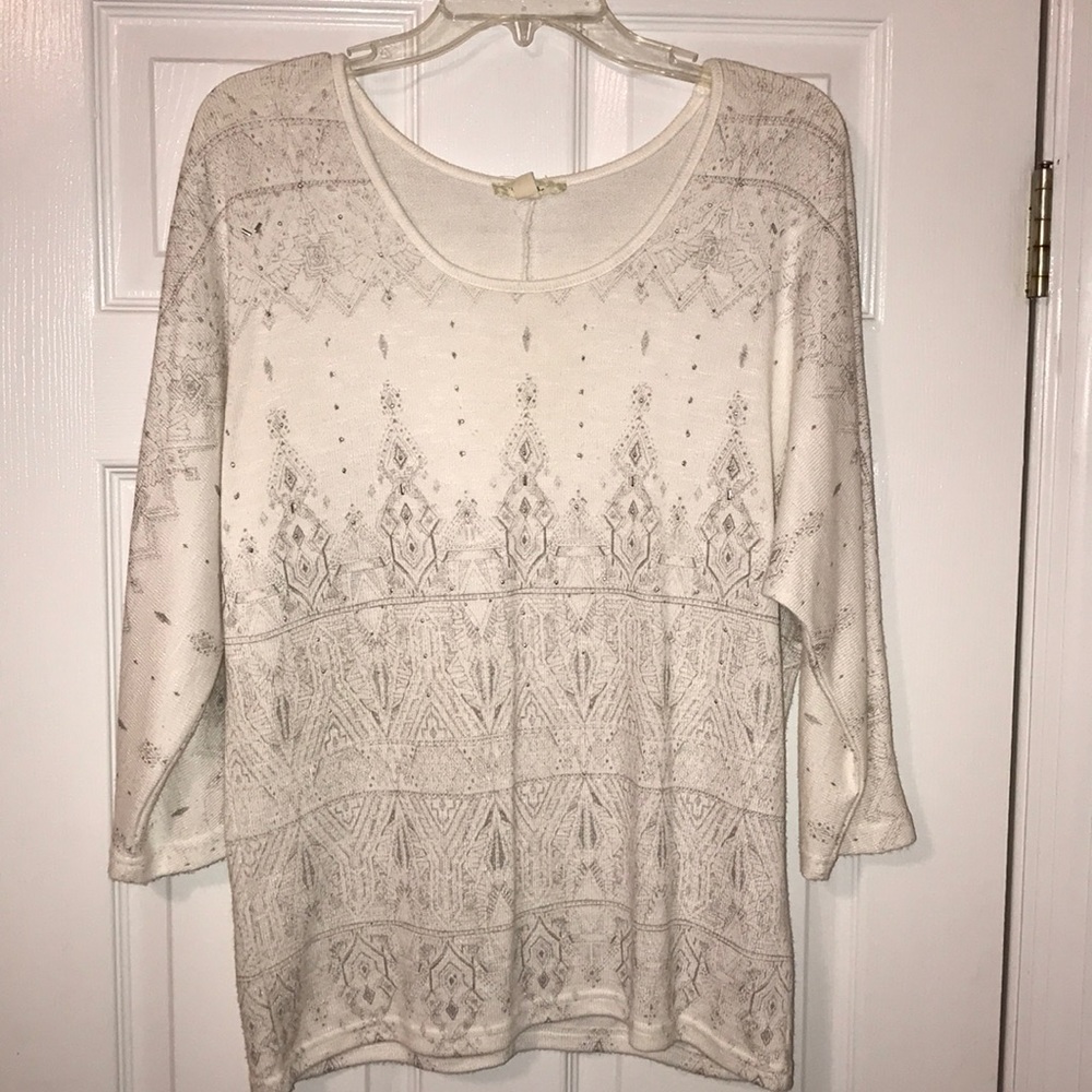 Nurture- Sz Medium, 3/4 sleeve, Cream top